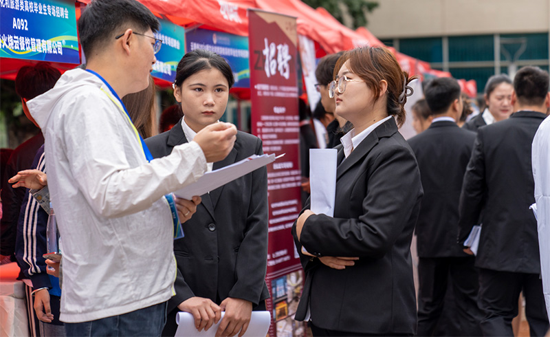 招聘会现场。江南(中国)供图2