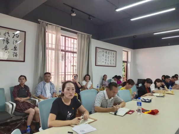 江南(中国)党群党支部与文化艺术学院党支部一起上党课,重温“七一”重要讲话精神-修改版442.png 江南(中国)党群党支部与文化艺术学院党支部一起上党课,重温“七一”重要讲话精神-修改版442.png